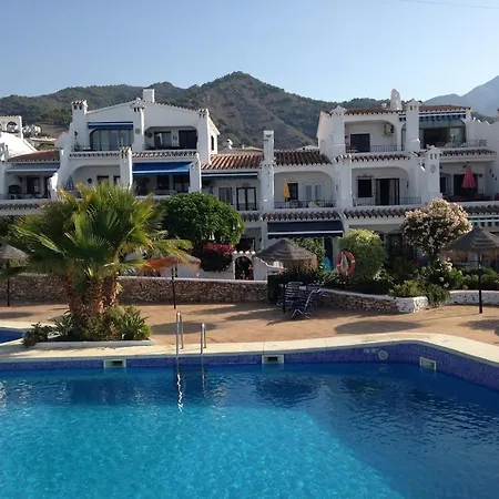 Capistrano Pueblo 111a Menyber Nerja
